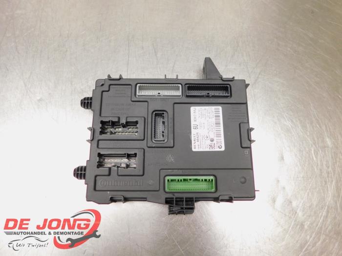 Gebruikte Computer Body Control Renault Espace (RFCJ) 2.0 dCi 160 Prijs € 99,99 Margeregeling aangeboden door Autodemontagebedrijf de Jong