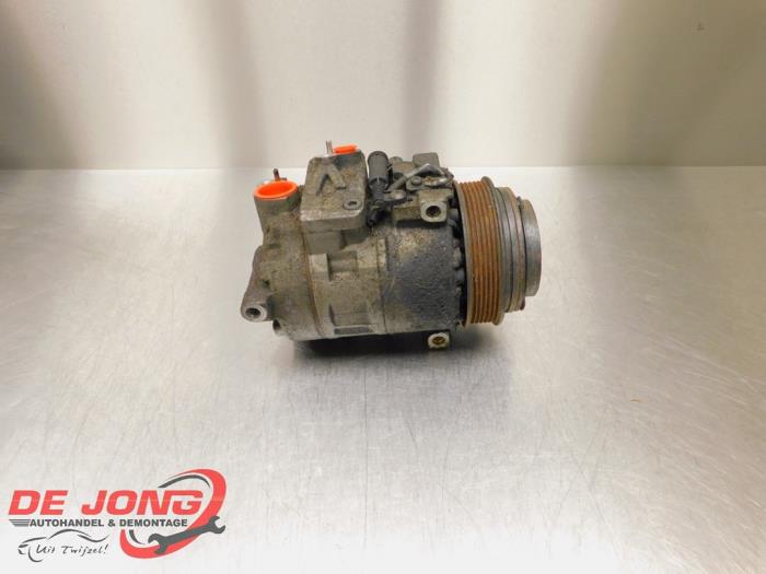 Gebruikte Aircopomp Mercedes E (W210) 2.4 E-240 V6 18V Prijs € 26,20 Margeregeling aangeboden door Autodemontagebedrijf de Jong