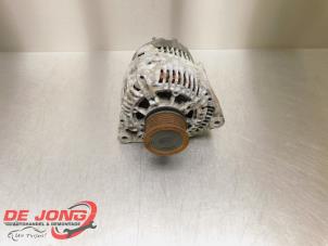 Gebruikte Alternator Mercedes E (W210) 2.4 E-240 V6 18V Prijs € 64,99 Margeregeling aangeboden door Autodemontagebedrijf de Jong