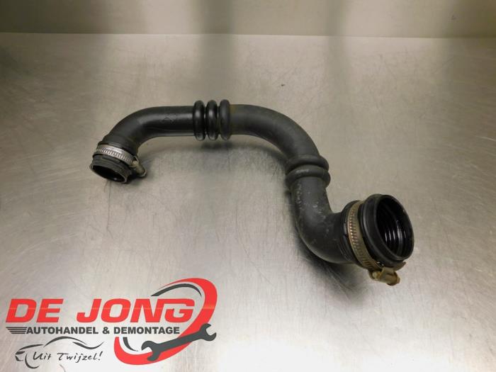 Gebruikte Intercooler Slang Renault Clio III (BR/CR) 1.2 16V TCe 100 Prijs € 14,99 Margeregeling aangeboden door Autodemontagebedrijf de Jong