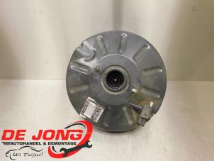 Gebruikte Rembekrachtiger Peugeot 308 (L3/L8/LB/LH/LP) 1.6 BlueHDi 115 16V Prijs € 59,99 Margeregeling aangeboden door Autodemontagebedrijf de Jong