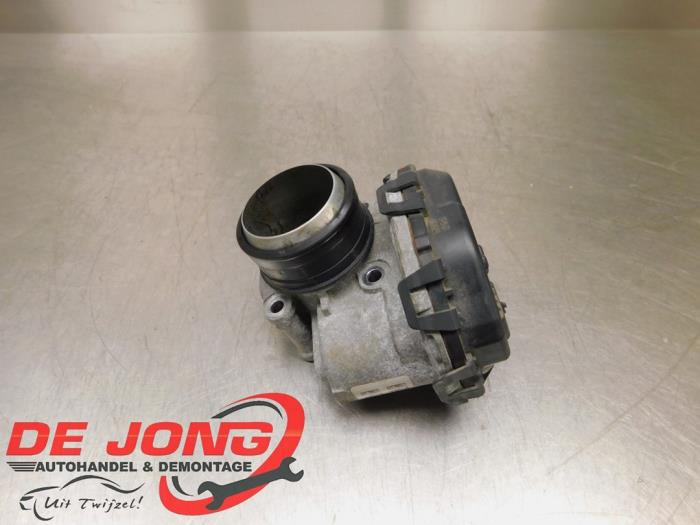 Gebruikte Gasklephuis Peugeot 308 (L3/L8/LB/LH/LP) 1.6 BlueHDi 115 16V Prijs € 28,99 Margeregeling aangeboden door Autodemontagebedrijf de Jong