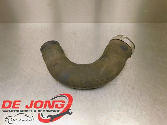 Gebruikte Intercooler Slang Volkswagen Golf VI Variant (AJ5/1KA) 2.0 GTD 16V Prijs € 19,99 Margeregeling aangeboden door Autodemontagebedrijf de Jong