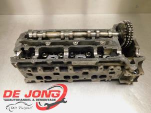 Gebruikte Cilinderkop Mercedes ML II (164/4JG) 3.0 ML-320 CDI 4-Matic V6 24V Prijs € 483,99 Margeregeling aangeboden door Autodemontagebedrijf de Jong
