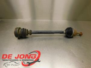 Gebruikte Homokineetas links-voor Audi A4 (B6) 1.6 Prijs € 49,99 Margeregeling aangeboden door Autodemontagebedrijf de Jong