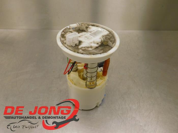 Gebruikte Tank element Pomp Ford Fusion Prijs € 24,99 Margeregeling aangeboden door Autodemontagebedrijf de Jong