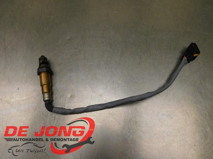 Gebruikte Lambda Sonde Mercedes C Estate (S205) C-180 BlueTEC, C-180 d 1.6 16V Prijs € 14,90 Margeregeling aangeboden door Autodemontagebedrijf de Jong