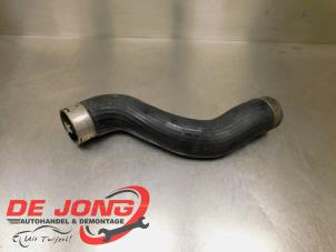 Gebruikte Intercooler Slang Mercedes C Estate (S204) 2.2 C-200 CDI 16V BlueEFFICIENCY Prijs € 18,00 Margeregeling aangeboden door Autodemontagebedrijf de Jong