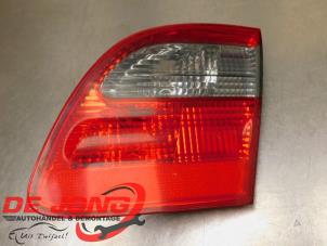 Gebruikte Achterlicht rechts Mercedes E Combi (S211) 2.2 E-220 CDI 16V Prijs € 29,99 Margeregeling aangeboden door Autodemontagebedrijf de Jong
