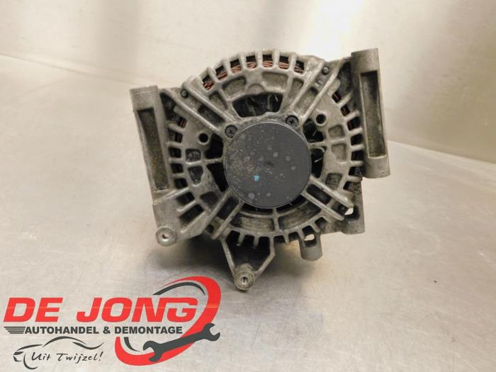 Gebruikte Dynamo Mercedes E Combi (S211) 2.2 E-220 CDI 16V Prijs € 124,99 Margeregeling aangeboden door Autodemontagebedrijf de Jong