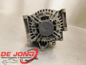 Gebruikte Alternator Mercedes E Combi (S211) 2.2 E-220 CDI 16V Prijs € 124,99 Margeregeling aangeboden door Autodemontagebedrijf de Jong