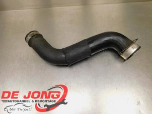 Gebruikte Intercooler Slang Mercedes E Combi (S211) 2.2 E-220 CDI 16V Prijs € 14,99 Margeregeling aangeboden door Autodemontagebedrijf de Jong