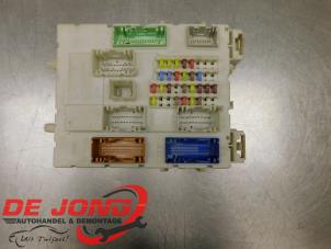 Gebruikte Zekeringkast Ford Transit Connect (PJ2) 1.5 TDCi ECOnetic Prijs € 74,99 Margeregeling aangeboden door Autodemontagebedrijf de Jong