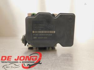 Gebruikte ABS Pomp Ssang Yong Actyon Sports II 2.0 Xdi 16V 4WD Prijs € 200,00 Margeregeling aangeboden door Autodemontagebedrijf de Jong