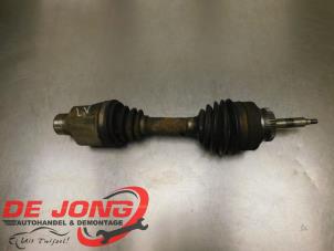 Gebruikte Steekas links-voor Ssang Yong Actyon Sports II 2.0 Xdi 16V 4WD Prijs € 125,00 Margeregeling aangeboden door Autodemontagebedrijf de Jong