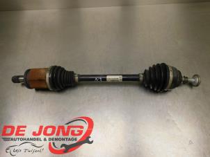 Gebruikte Steekas links-voor BMW X3 (F25) xDrive20d 16V Prijs € 145,00 Margeregeling aangeboden door Autodemontagebedrijf de Jong