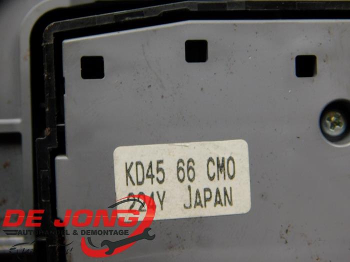 I-Drive knop van een Mazda CX-5 (KE,GH) 2.2 SkyActiv-D 150 16V 2WD 2012
