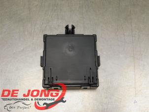 Gebruikte Centrale Deurvergrendelings Module Mercedes A (177.0) 1.3 A-200 Turbo 16V Prijs € 37,99 Margeregeling aangeboden door Autodemontagebedrijf de Jong