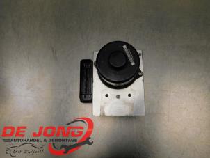 Gebruikte ABS Pomp Mercedes ML II (164/4JG) 3.0 ML-280 CDI 4-Matic V6 24V Prijs € 249,99 Margeregeling aangeboden door Autodemontagebedrijf de Jong