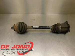 Gebruikte Homokineetas links-voor Audi A4 Avant (B7) 2.0 TDI Prijs € 99,99 Margeregeling aangeboden door Autodemontagebedrijf de Jong