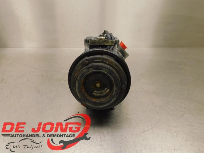Gebruikte Aircopomp Jeep Grand Cherokee (WG/WJ) 2.7 CRD 20V Prijs € 104,99 Margeregeling aangeboden door Autodemontagebedrijf de Jong