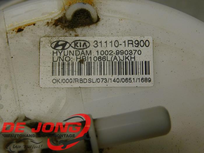 Brandstofpomp Elektrisch van een Kia Rio III (UB) 1.1 CRDi VGT 12V 2012