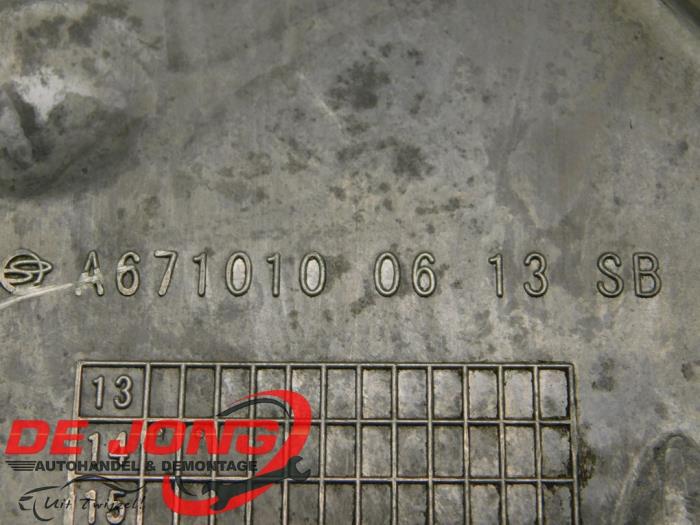 Carterpan van een SsangYong Actyon Sports II 2.0 Xdi 16V 4WD 2013