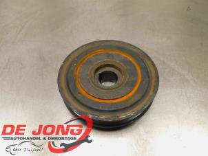 Gebruikte Poelie Krukas Ssang Yong Actyon Sports II 2.0 Xdi 16V 4WD Prijs € 60,00 Margeregeling aangeboden door Autodemontagebedrijf de Jong