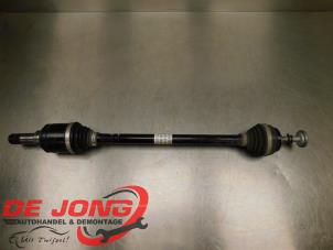 Gebruikte Steekas links-achter BMW 3 serie Touring (G21) 316d 2.0 TwinPower Turbo 16V Prijs € 194,99 Margeregeling aangeboden door Autodemontagebedrijf de Jong