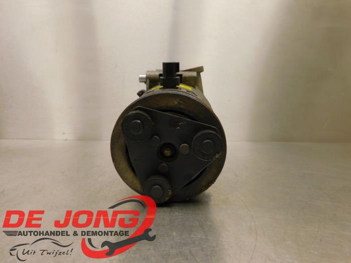 Gebruikte Aircopomp Ford C-Max (DM2) 1.6 16V Prijs € 59,99 Margeregeling aangeboden door Autodemontagebedrijf de Jong