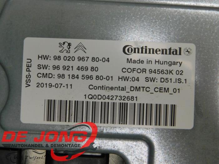 Start/Stop computer van een Opel Vivaro 2.0 CDTI 122 2020