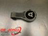 Motorsteun van een Opel Vivaro 2.0 CDTI 122 2020