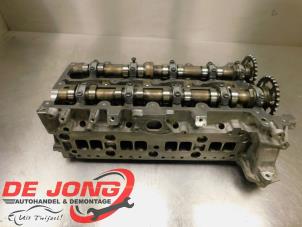 Gebruikte Cilinderkop Mercedes E (W212) E-200 CDI 16V BlueEfficiency,BlueTEC Prijs € 199,99 Margeregeling aangeboden door Autodemontagebedrijf de Jong