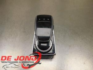 Gebruikte I-Drive knop Mercedes GLE (W166) 350d 3.0 V6 24V BlueTEC 4-Matic Prijs € 47,90 Margeregeling aangeboden door Autodemontagebedrijf de Jong