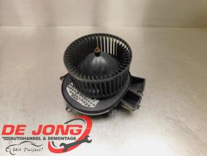 Gebruikte Kachel Ventilatiemotor Mercedes GLE (W166) 350d 3.0 V6 24V BlueTEC 4-Matic Prijs € 59,90 Margeregeling aangeboden door Autodemontagebedrijf de Jong