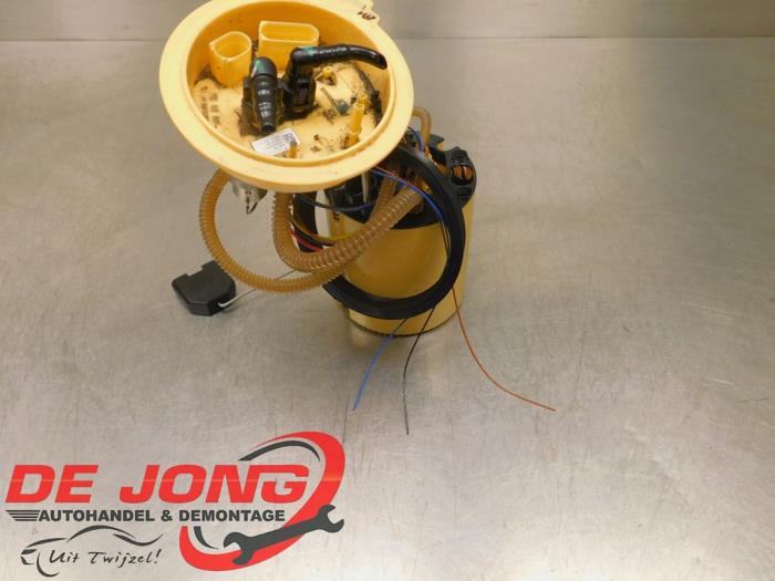 Gebruikte Tank element Pomp Audi A6 Avant (C7) 3.0 TDI V6 24V Quattro Prijs € 48,90 Margeregeling aangeboden door Autodemontagebedrijf de Jong