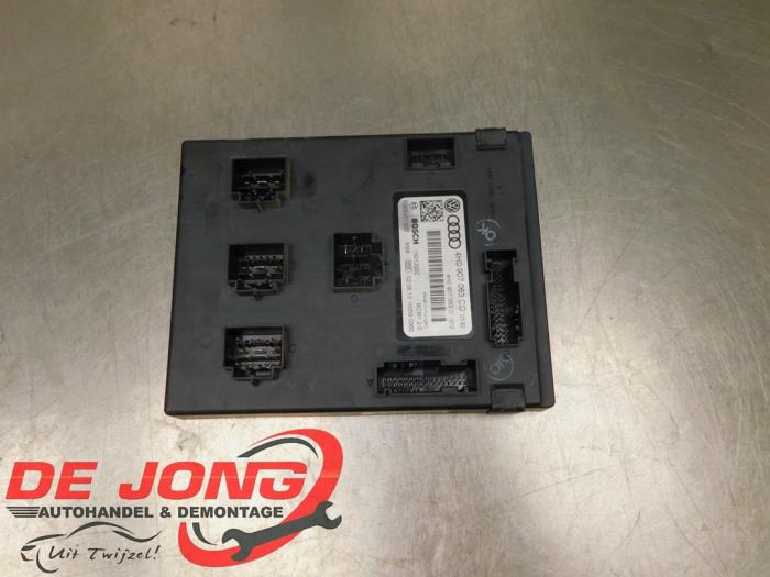 Gebruikte Computer Body Control Volkswagen Touareg (7PA/PH) 4.2 TDI V8 DPF 32V Prijs € 71,90 Margeregeling aangeboden door Autodemontagebedrijf de Jong