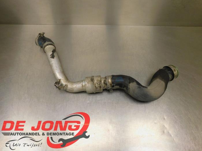 Gebruikte Intercooler Slang Volkswagen Touareg (7PA/PH) 4.2 TDI V8 DPF 32V Prijs € 100,00 Margeregeling aangeboden door Autodemontagebedrijf de Jong