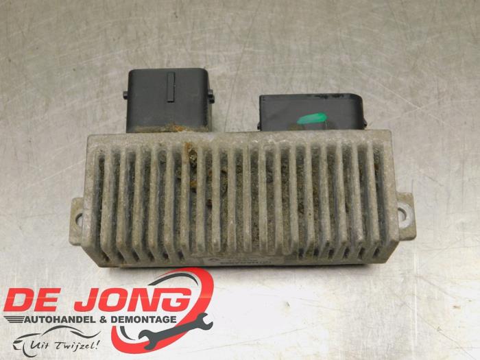 Gebruikte Koeling Module Renault Trafic (1FL/2FL/3FL/4FL) 1.6 dCi 90 Prijs € 12,09 Inclusief btw aangeboden door Autodemontagebedrijf de Jong