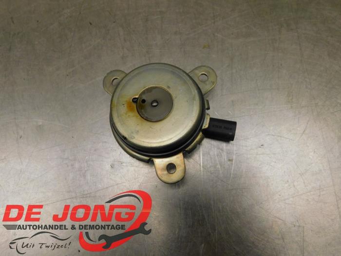 Gebruikte Nokkenas Sensor Ford Focus 4 Wagon 1.0 Ti-VCT EcoBoost 12V 100 Prijs € 14,95 Margeregeling aangeboden door Autodemontagebedrijf de Jong