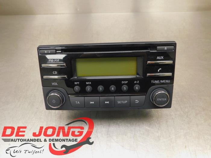 Radio CD Speler van een Nissan Micra (K13) 1.2 12V 2015