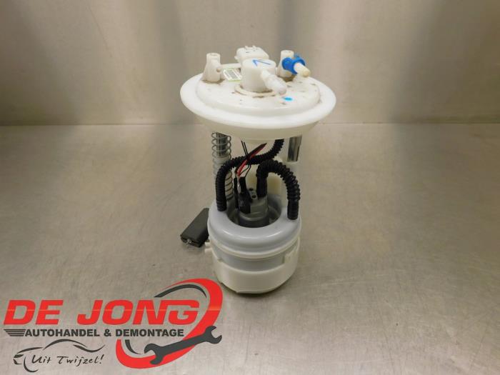 Gebruikte Tank element Pomp Nissan Micra (K13) 1.2 12V Prijs € 62,99 Margeregeling aangeboden door Autodemontagebedrijf de Jong