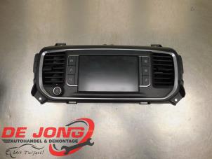 Gebruikte Display Interieur Citroen Jumpy 2.0 Blue HDI 120 Prijs € 133,09 Inclusief btw aangeboden door Autodemontagebedrijf de Jong