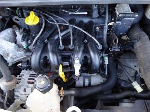Gebruikte Motor Renault Twingo II (CN) 1.2 Prijs € 300,00 Margeregeling aangeboden door Autodemontagebedrijf de Jong