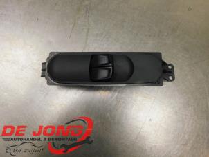 Gebruikte Combischakelaar ramen Mercedes Vito (639.7) 2.2 110 CDI 16V Euro 5 Prijs € 42,45 Margeregeling aangeboden door Autodemontagebedrijf de Jong
