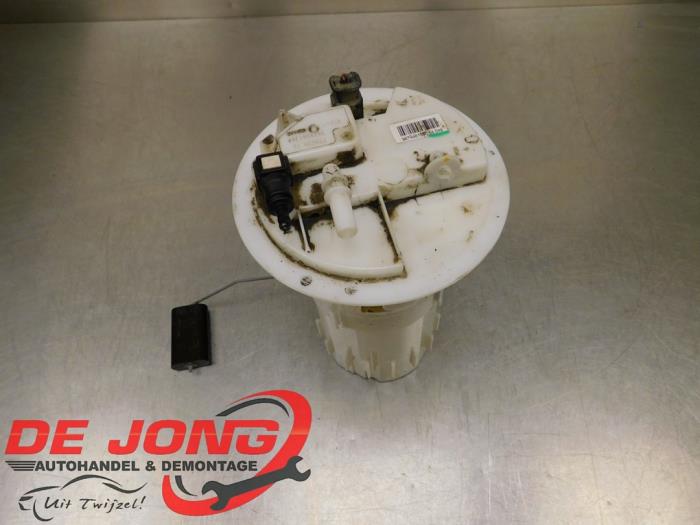 Gebruikte Tank element Pomp Peugeot 2008 (CU) 1.4 HDi Prijs € 27,45 Margeregeling aangeboden door Autodemontagebedrijf de Jong