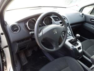 Gebruikte Module + Airbag Set Peugeot 5008 I (0A/0E) 1.6 VTI 16V Prijs € 239,99 Margeregeling aangeboden door Autodemontagebedrijf de Jong