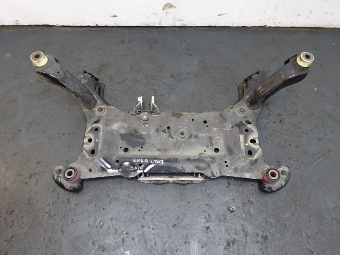 Gebruikte Subframe Ford Kuga II (DM2) 1.5 EcoBoost 16V 120 Prijs € 94,99 Margeregeling aangeboden door Autodemontagebedrijf de Jong