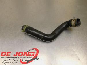 Gebruikte Koelwaterslang Ford Kuga II (DM2) 1.5 EcoBoost 16V 120 Prijs € 24,99 Margeregeling aangeboden door Autodemontagebedrijf de Jong