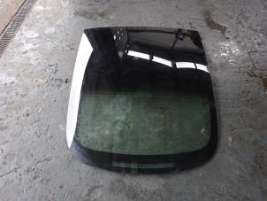 Gebruikte Achterruit Tesla Model 3 Long Range AWD 75 kWh Prijs € 450,00 Margeregeling aangeboden door Autodemontagebedrijf de Jong